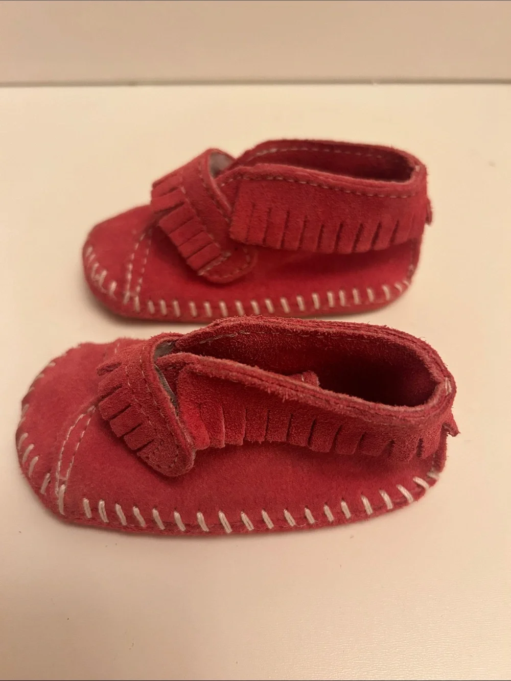Minnetonka baby girl leather suede pink mocassins Sz 3